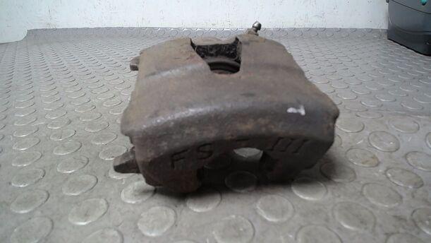 Foto: BREMSSATTEL VORN LINKS eines VW Polo 1.2 GLXi