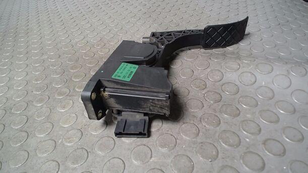 Foto: GASPEDAL eines VW Polo 1.2 GLXi