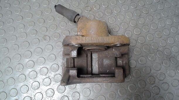 Foto: BREMSSATTEL VORN LINKS ( TRW ) eines Renault Twingo 1.2 16V Aut. Style