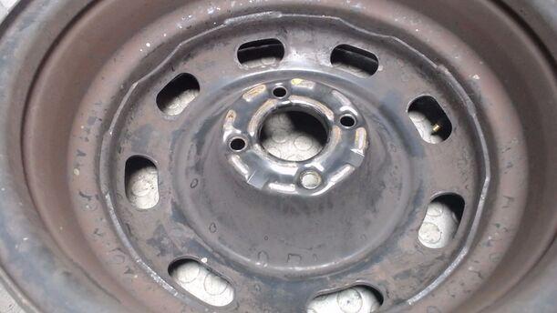 Foto: STAHLFELGE 6X15 ET27 eines Citroen C3 Pluriel 1.4 GL