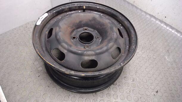 Foto: STAHLFELGE 6X15 ET27 eines Citroen C3 Pluriel 1.4 GL