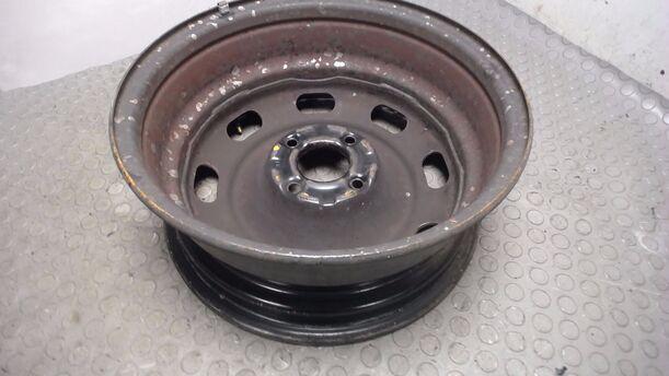 Foto: STAHLFELGE 6X15 ET27 eines Citroen C3 Pluriel 1.4 GL