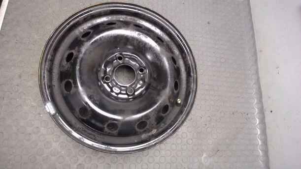 Foto: STAHLFELGE 6X15 ET43 eines Renault Scenic 1.6 GL