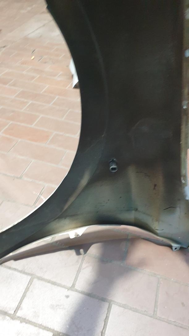 Foto: KOTFLÜGEL RECHTS eines Opel Astra 1.6 GL