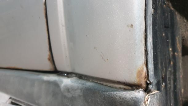 Foto: KOTFLÜGEL RECHTS eines Opel Astra 1.6 GL