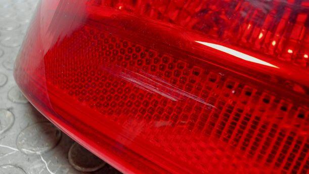 Foto: HECKLEUCHTE / RÜCKLICHT LINKS eines Opel Astra 1.6 GL
