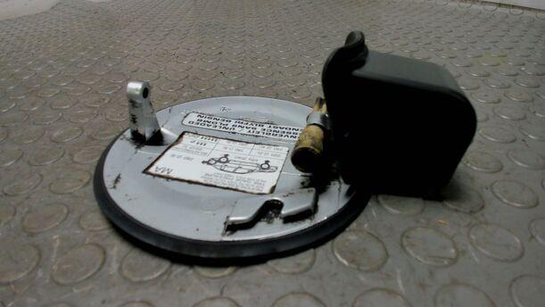 Foto: TANKKLAPPE / TANKDECKEL eines Opel Astra 1.6 GL