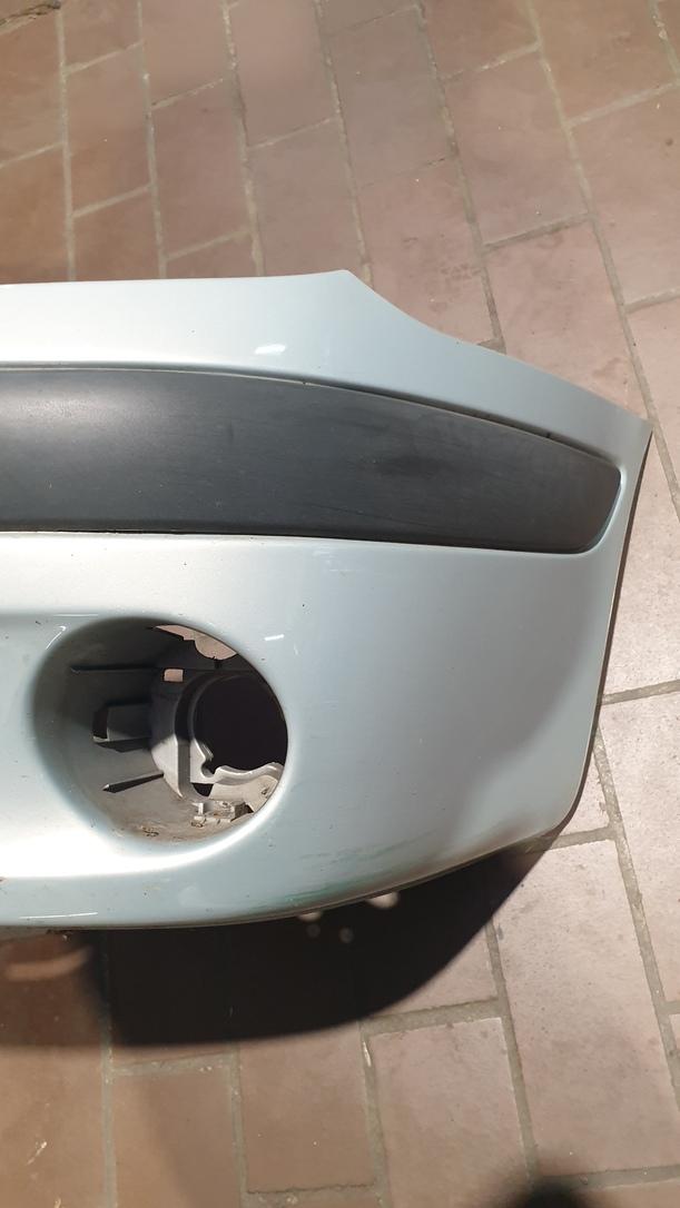 Foto: STOSSSTANGE / STOSSFÄNGER VORNE eines Renault Scenic 1.6