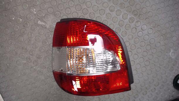 Foto: HECKLEUCHTE LINKS eines Renault Scenic 1.6