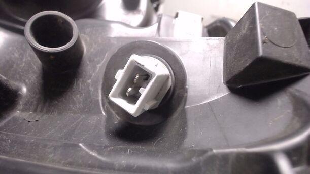 Foto: SCHEINWERFER LINKS eines Renault Scenic 1.6