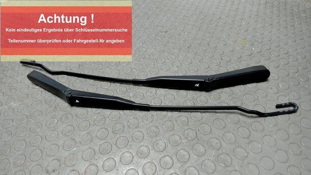 Foto: SCHEIBENWISCHERARME VORN eines Opel Astra 1.6