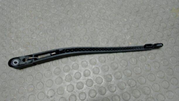 Foto: SCHEIBENWISCHERARM HINTEN eines Opel Astra 1.6