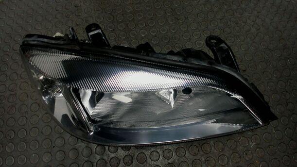 Foto: SCHEINWERFER RECHTS ( HALOGEN ) eines Opel Astra 1.6