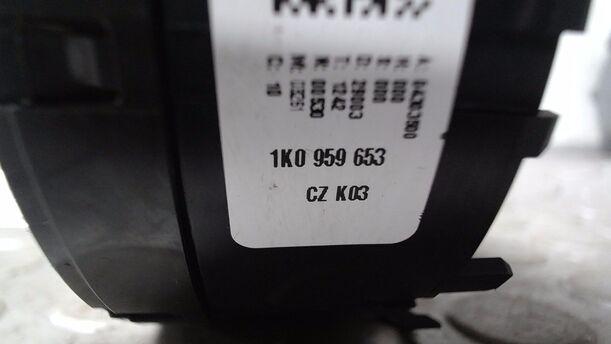 Foto: WICKELFEDER/ SCHLEIFRING eines VW Touran 2.0 TDI