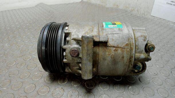 Foto: KLIMAKOMPRESSOR eines Opel Astra 1.6