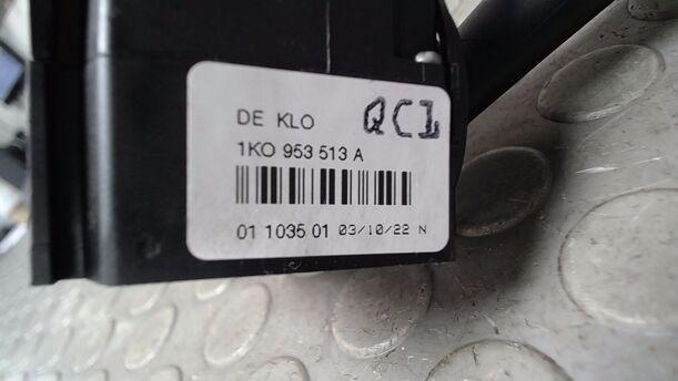 Foto: BLINKSCHALTER/ KOMBISCHALTER eines VW Touran 2.0 TDI GL