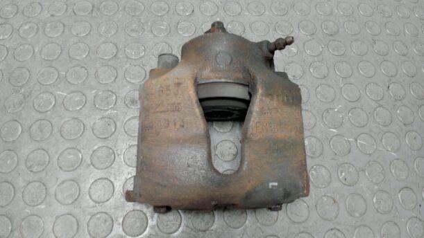 Foto: BREMSSATTEL VORNE LINKS eines Opel Astra 1.6 GL