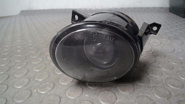Foto: NEBELSCHEINWERFER LINKS ( LINSENLICHT / H11 ) eines VW Touran 2.0 TDI GL