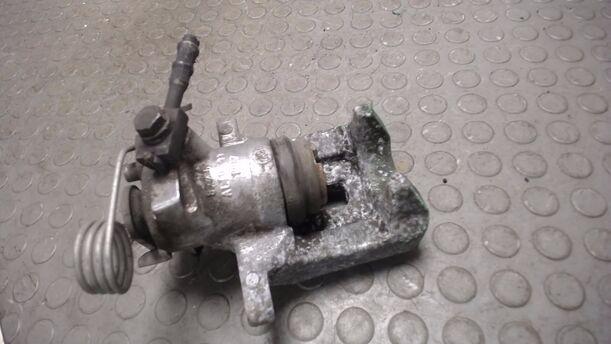 Foto: BREMSSATTEL HINTEN LINKS ( LUCAS ) eines VW Passat Variant 1.9 TDI GL