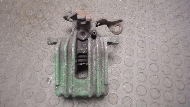 Foto: BREMSSATTEL HINTEN RECHTS eines VW Passat Variant 1.9 TDI GL