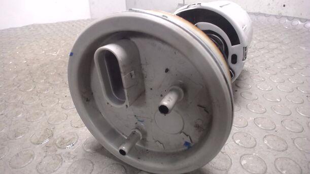 Foto: KRAFTSTOFFPUMPE eines VW Passat Variant 1.9 TDI