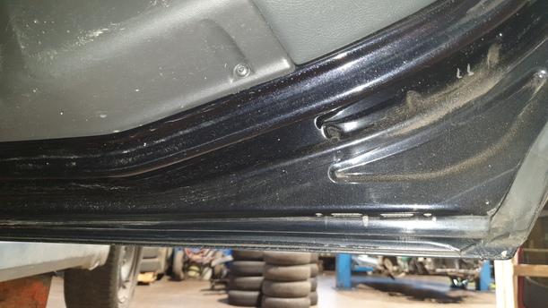 Foto: TÜR HINTEN RECHTS ( CARAVAN ) eines Opel Vectra 1.9 CDTI Caravan