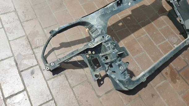 Foto: FRONTBLECH / SCHLOSSTRÄGER eines Seat Ibiza 1.2 12V acenta