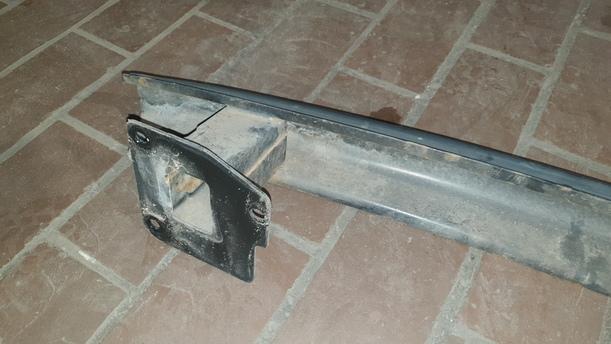 Foto: VERSTÄRKUNG HINTEN eines Seat Ibiza 1.2 12V acenta
