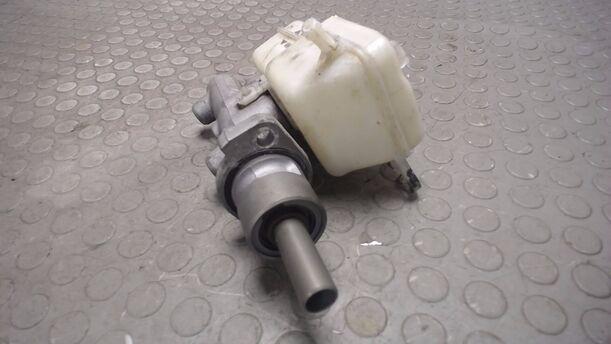 Foto: HAUPTBREMSZYLINDER eines Seat Ibiza 1.2 12V acenta