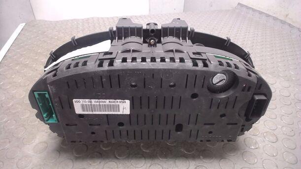 Foto: TACHOEINHEIT / INSTRUMENTENTAFEL eines Seat Ibiza 1.2 12V acenta