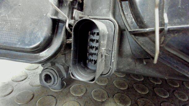 Foto: SCHEINWERFER LINKS eines Seat Ibiza 1.2 12V acenta