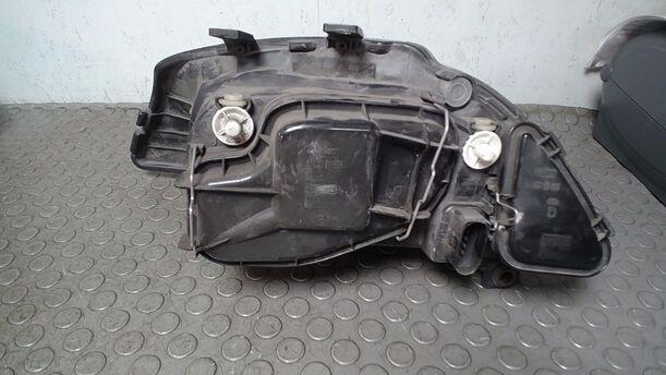 Foto: SCHEINWERFER RECHTS eines Seat Ibiza 1.2 12V acenta