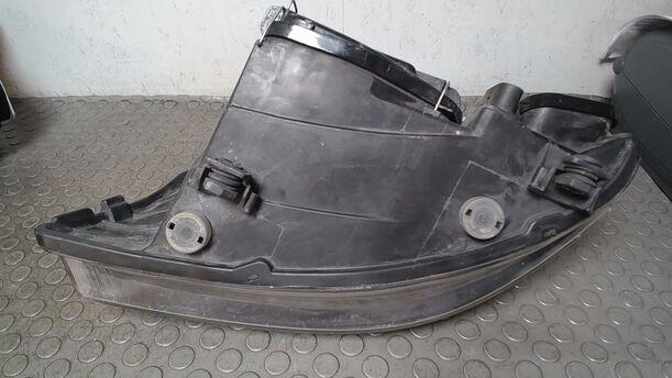 Foto: SCHEINWERFER RECHTS eines Seat Ibiza 1.2 12V acenta