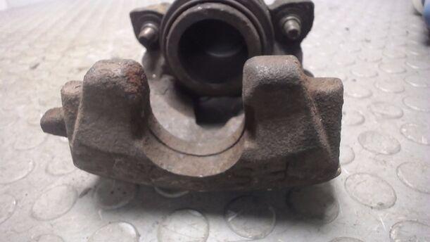 Foto: BREMSSATTEL VORNE RECHTS eines Seat Ibiza 1.2 12V