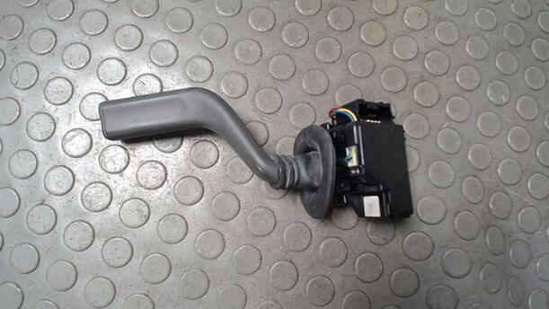 Foto: SCHEIBENWISCHERSCHALTER eines Volvo V40 1.8 SX