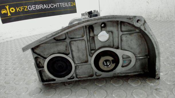 Foto: NOCKENWELLENGEHÄUSE / NOCKENWELLEN eines Opel Vectra 1.9 CDTI Caravan SX