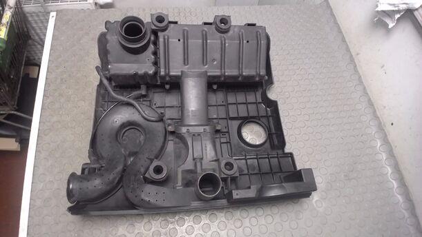 Foto: LUFTFILTERKASTEN eines Seat Ibiza 1.2 12V SX