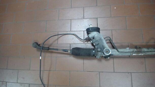 Foto: SERVOLENKUNG eines Seat Ibiza 1.2 12V SX