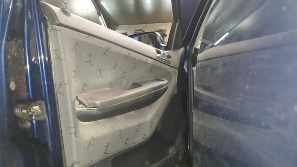 Foto: TÜR VORNE LINKS ( KOMBI ) eines Skoda Fabia 1.4 16V Combi SX