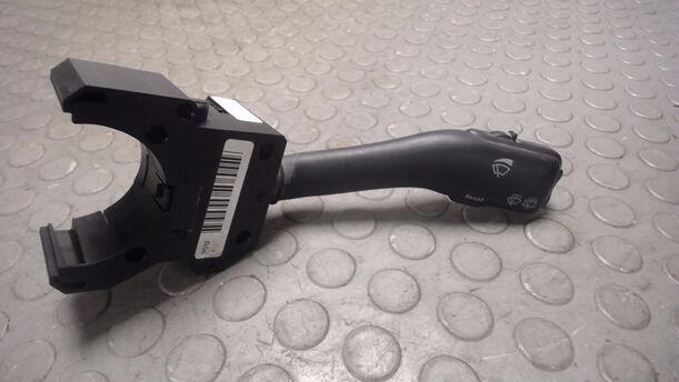 Foto: SCHEIBENWISCHERSCHALTER eines Skoda Fabia 1.4 16V Combi