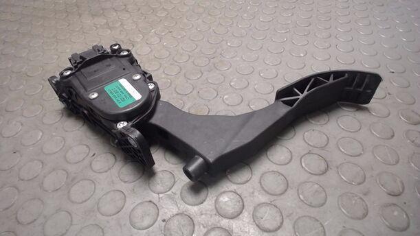 Foto: GASPEDAL eines Skoda Fabia 1.4 16V Combi