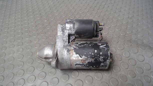 Foto: ANLASSER ( BOSCH ) eines Opel Corsa