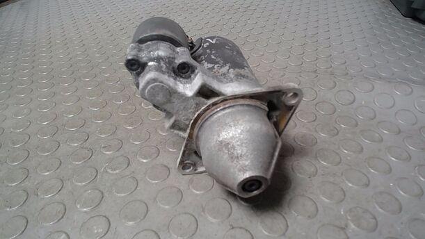 Foto: ANLASSER ( BOSCH ) eines Opel Corsa