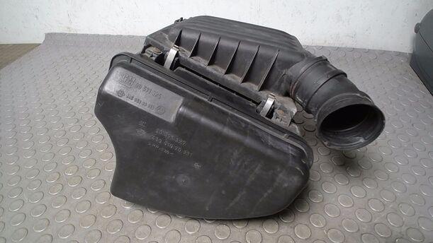 Foto: LUFTFILTERKASTEN eines Opel Corsa