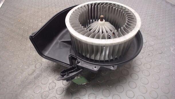 Foto: HEIZUNGSGEBLÄSE eines Skoda Fabia 1.4 16V Combi GLXi