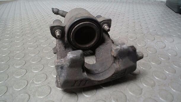 Foto: BREMSSATTEL VORN LINKS ( ATE / FS III ) eines VW Golf 1.6 GLXi