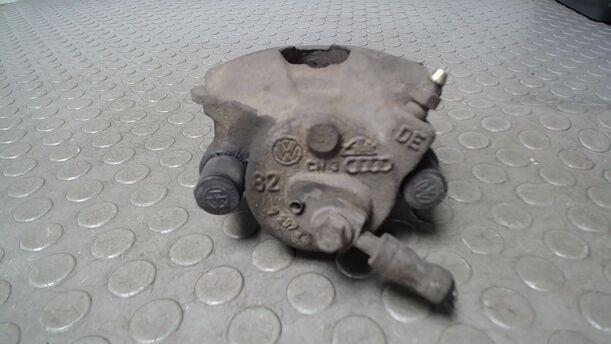 Foto: BREMSSATTEL VORN RECHTS( ATE / FS III ) eines VW Golf 1.6 GLXi