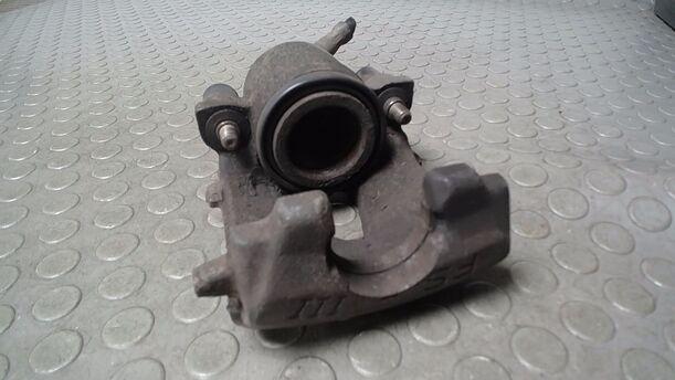 Foto: BREMSSATTEL VORN RECHTS( ATE / FS III ) eines VW Golf 1.6 GLXi