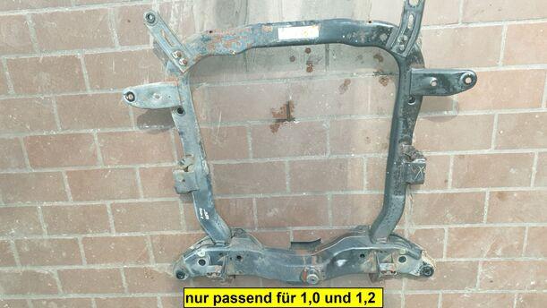 Foto: VORDERACHSE / ACHSE VORN eines Opel Corsa 1.2 16V GLXi