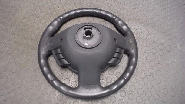 Foto: LEDERLENKRAD (OHNE AIRBAG) eines Opel Corsa 1.2 16V GLXi